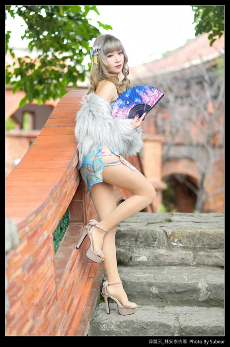 [Mzsock] NO.069 Xue Kaiyun, Lin Antai’s ancient house, high heels and beautiful legs, outdoor shot street photography#[76P]-1