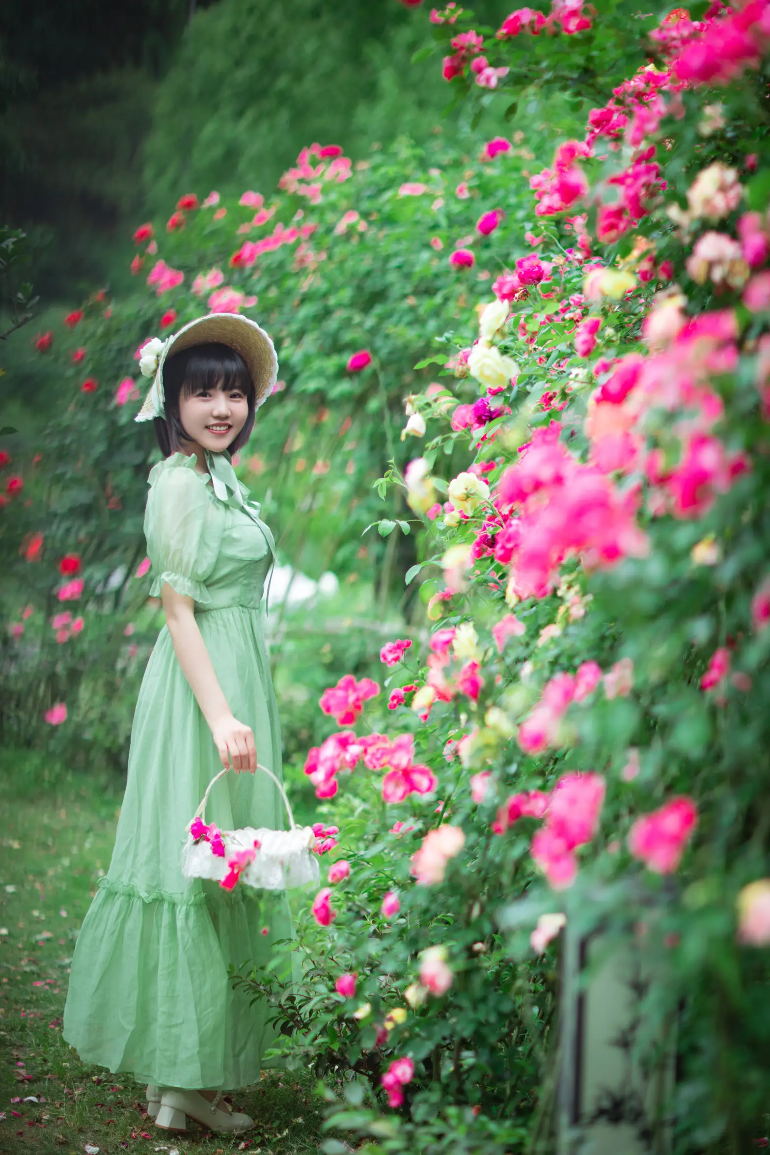 [YITUYU] 2022.08.12 Vol.1685 – The rose blooms Dongqin#[20P]-16